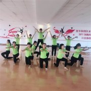 心向阳光朵朵开 琴棋书画聚英才——乐亭职校学前教育专业迎来开班红