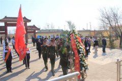 寄托哀思 缅怀先烈——曹妃甸区职教中心组织开展清明节祭奠英烈活动