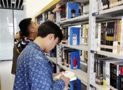 曹职院管理与服务系开展“遇见读书，遇见最好的自己”读书会活动