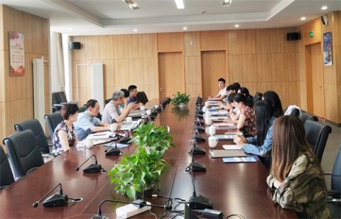 唐山启奥科技股份有限公司董事长于保田一行到曹职院考察调研