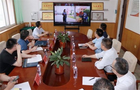 市委组织部领导来乐亭职校检查党建示范点创建工作