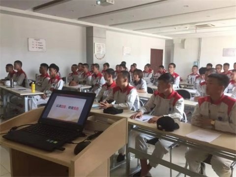 丰南职教中心长城汽车订单班获好评