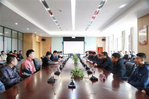 曹妃甸职业技术学院和北京首钢建设集团曹妃甸分公司签约