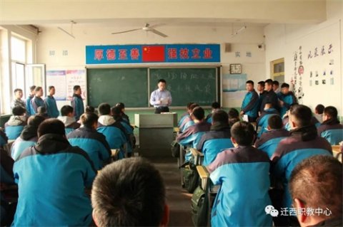 迁西职教中心：弘扬诵读之风 尽展个性风采 ——机电一体化系朗诵比赛简讯