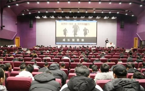 曹职院智能工程学院开展2018级学生第三学期认知实习讲座