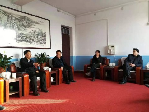 唐山东日新能源材料有限公司来乐亭职校洽谈校企合作
