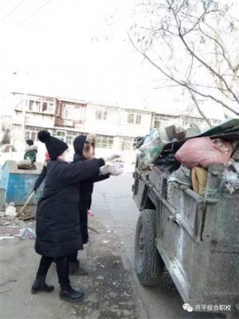 开平职校：发挥党员先进性 走进社区助防疫
