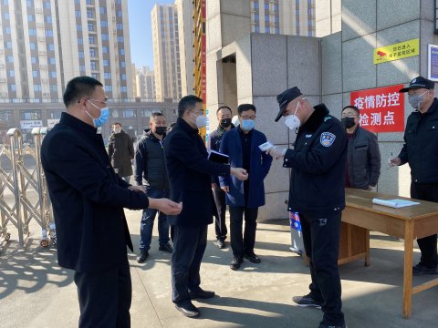 王新副区长到丰润综合职教中心检查疫情防控及复学准备工作