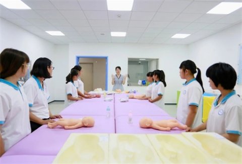 曹妃甸职业技术学院关于开展养老护理员、育婴员、家政服务员、母婴护理员培训工作的招生简章