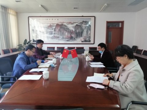 迁安职教疫情防控和助力复产两手抓、两手硬