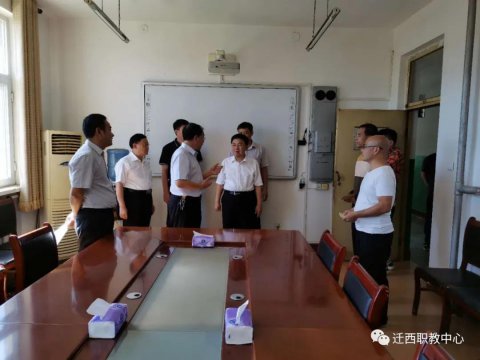 情系教师节 慰问暖人心