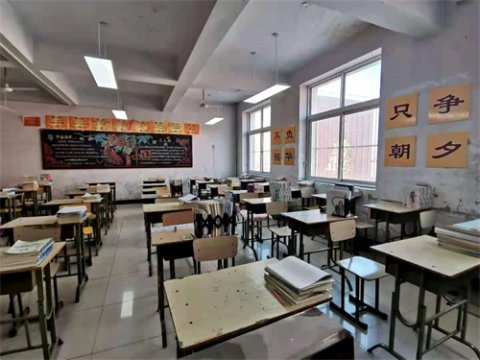 开平职校：构建和谐的校园，彰显班级文化建设