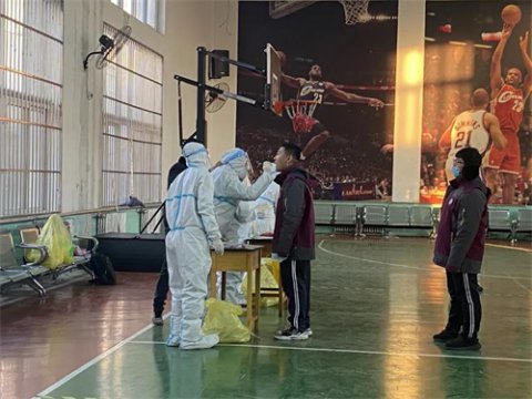 曹妃甸区职教中心全力做好2021年师生核酸检测