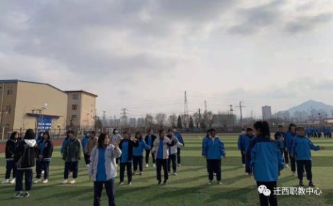 春风十里沐青园，职校学子展雄姿 ——迁西职教中心学生社团活动如火如荼