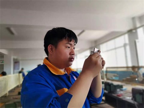 玉田职教中心举行技能节钳工项目比赛活动