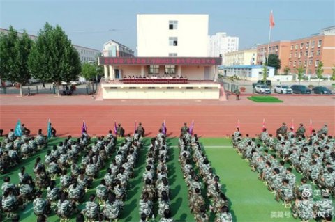 乐亭职校：飒爽青春 即将启航