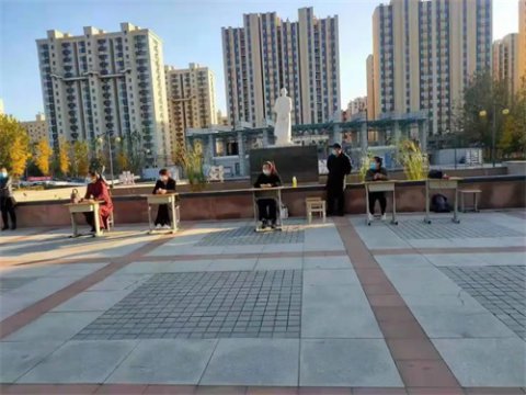 舞动青春，绽放光彩——丰润职教中心医学幼教部“保育杯”广场舞大赛