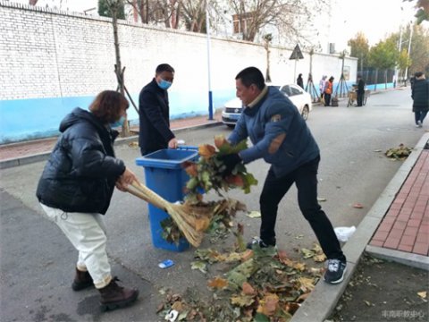 丰南职教中心党总支组织开展 “我为群众办实事”主题党日活动