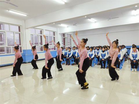 玉田职教中心“六个一”活动成果展圆满成功