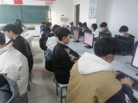 丰润职教中心计算机经贸部举行第九届“指尖飞扬”汉字录入竞赛