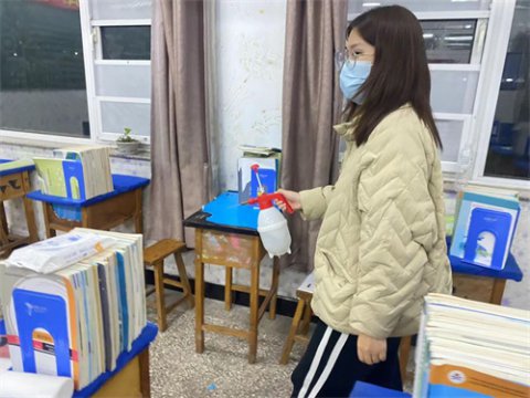 遵化市职教中心抗疫个人先进事迹——刘晓雪
