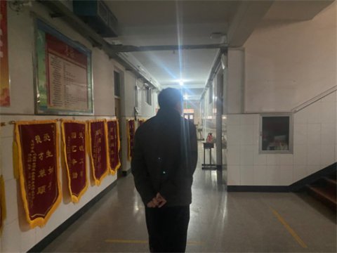 一名中国共产党人的责任与担当——记开平职校宋建功校长