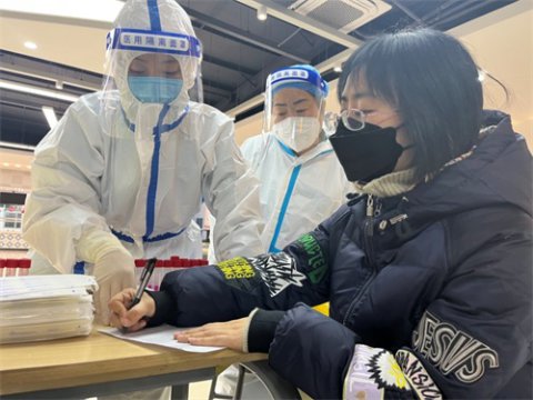 默默无闻甘奉献 点点滴滴践初心---开平职校马玉红“疫情当下、心系校园”故事