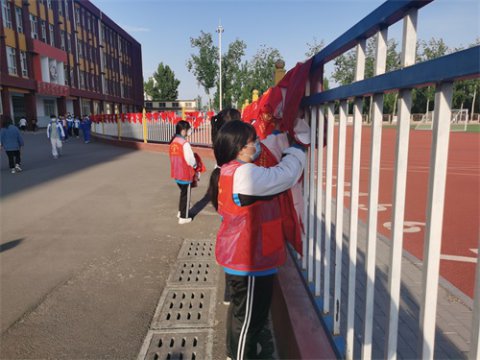 玉田职教中心：小岗位大德育 值周活动在继续