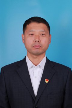 【一个党员一面旗帜，用实际行动向党的二十大献礼】 滦州市卫校“优秀教师”吴小强事迹宣传