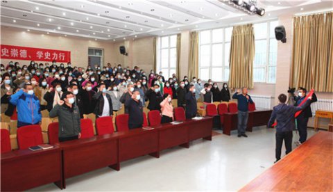 玉田职教中心全体师生收看党的二十大盛会