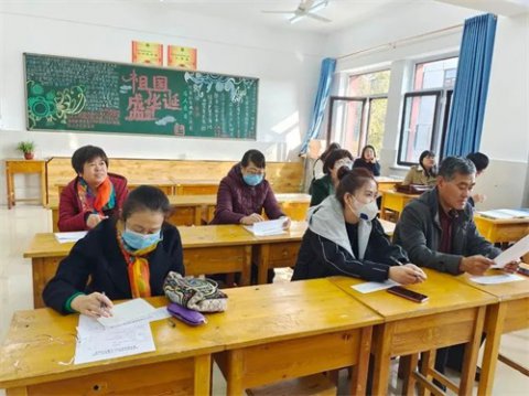 板书展风采 撇捺绽芳华——乐亭职校举行青蓝工程系列活动之板书设计比赛