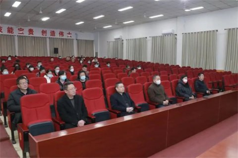 专家引领 扎实推进——乐亭职校举行教学诊改复核专家讲座