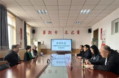 “戏曲进校园 经典永传承”——路南职校开展戏曲进校园活动