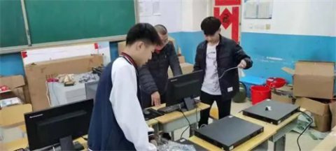 丰润职教中心计算机专业代表队喜获“网络搭建与应用”省赛团体三等奖