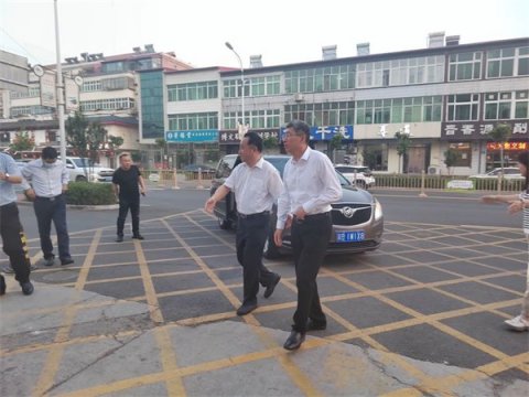 深入一线搞调研 上下助力谋发展———唐山市教育局副局长李小卫等人到滦州市卫校开展调研工作