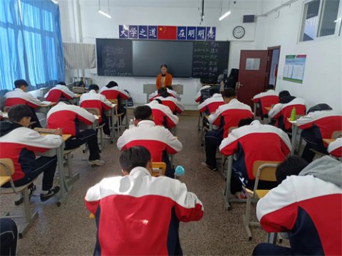 丰南职教中心汽修专业部2023-2024第一学期期中考试圆满结束