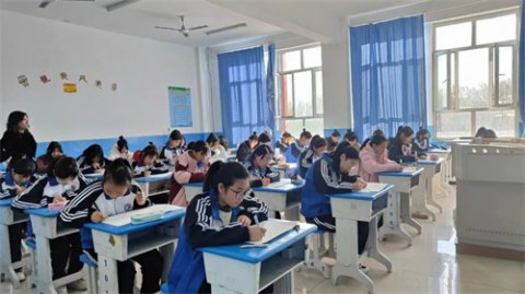 玉田职教中心文化课测试促进精准教学