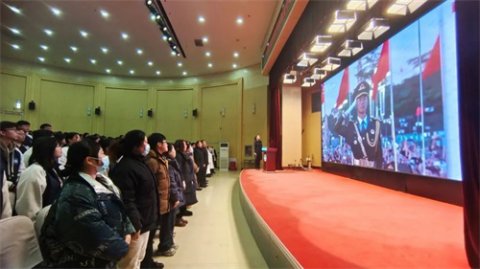 丰润职教中心举行全员育人导师结对拜师仪式