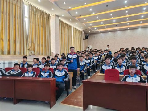 玉田职教中心：企业导师来了