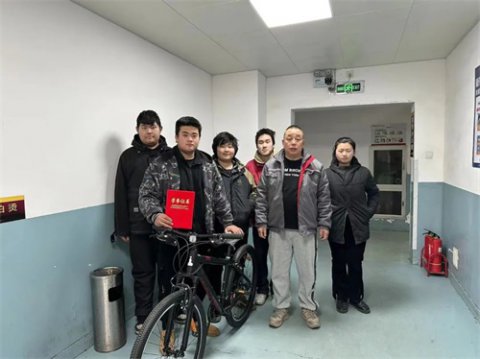 玉田职教中心：年终大礼包，发给勤劳肯干的你！
