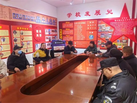 暖春开学季 撑好“安全伞”——乐亭职校安保处开展新学期“护航校园”行动