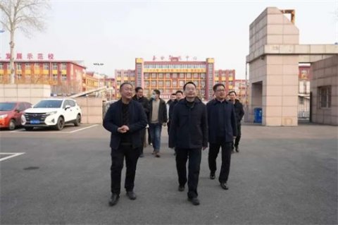 乐亭职校领导教师赴玉田职教中心交流学习