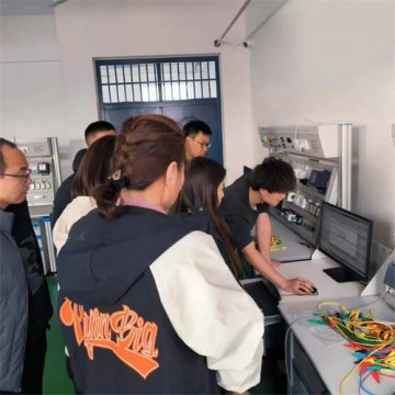 引企入校提技术 技能比武砺精兵——曹妃甸区职教中心机电技术系开展专业教师技能大比武活动