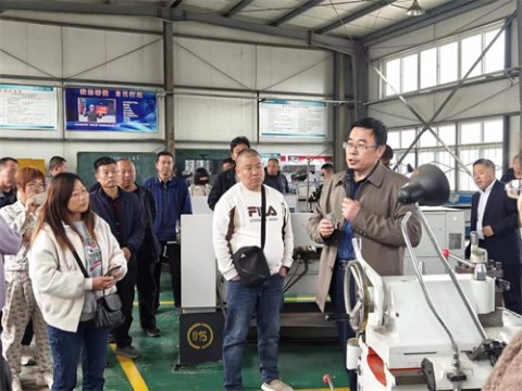 “梧高凤必至 花香蝶自来”——衡水市高素质农民培训班学员来滦南职教中心参观学习