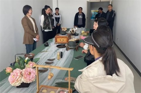 茶韵悠长 馨香四溢——曹妃甸社区教育分院茶文化骨干教师培训班圆满结业