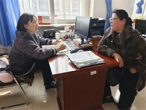 家校共育 共促成长——曹妃甸区职教中心升学部开展家长访谈活动
