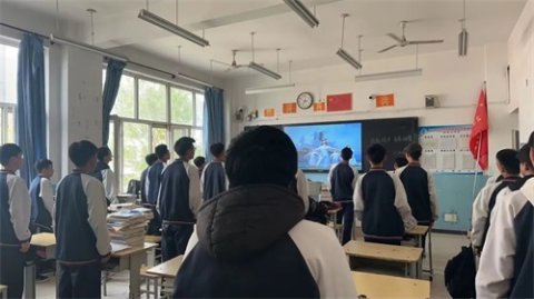 技能成才 青春挺膺 ——丰润职教中心开展纪念五四运动105周年系列活动