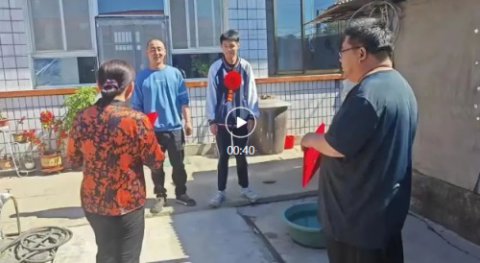 全员导师育成果 喜报到家齐祝贺——丰润区职教中心开展导师送喜报家访活动
