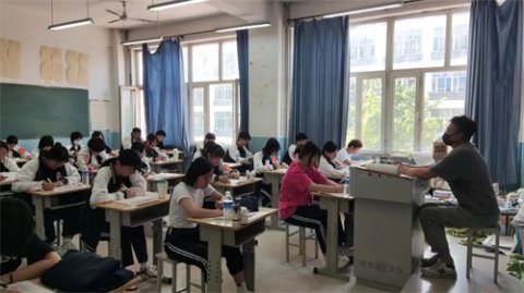 开展技能鉴定 弘扬工匠精神——丰润职教中心职业技能鉴定考试