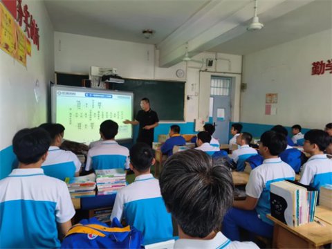 玉田职教中心：智能制造产业学院邀请企业专家进课堂，助推双导师协同育人